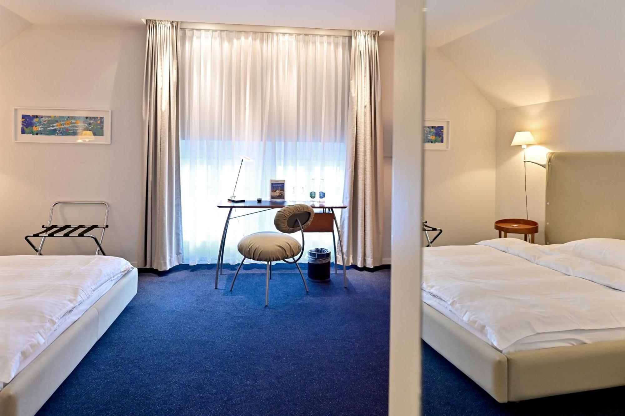 Hotel ツォフィンゲン エクステリア 写真