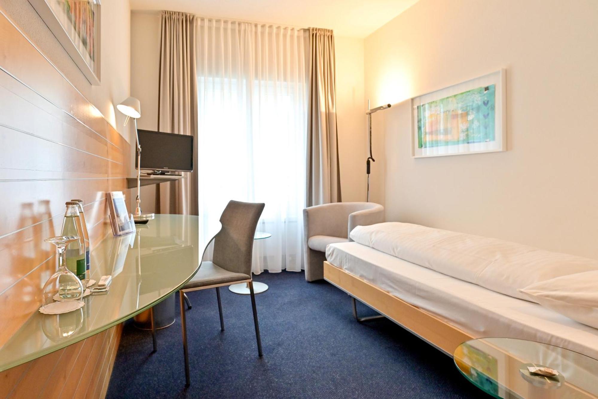 Hotel ツォフィンゲン エクステリア 写真
