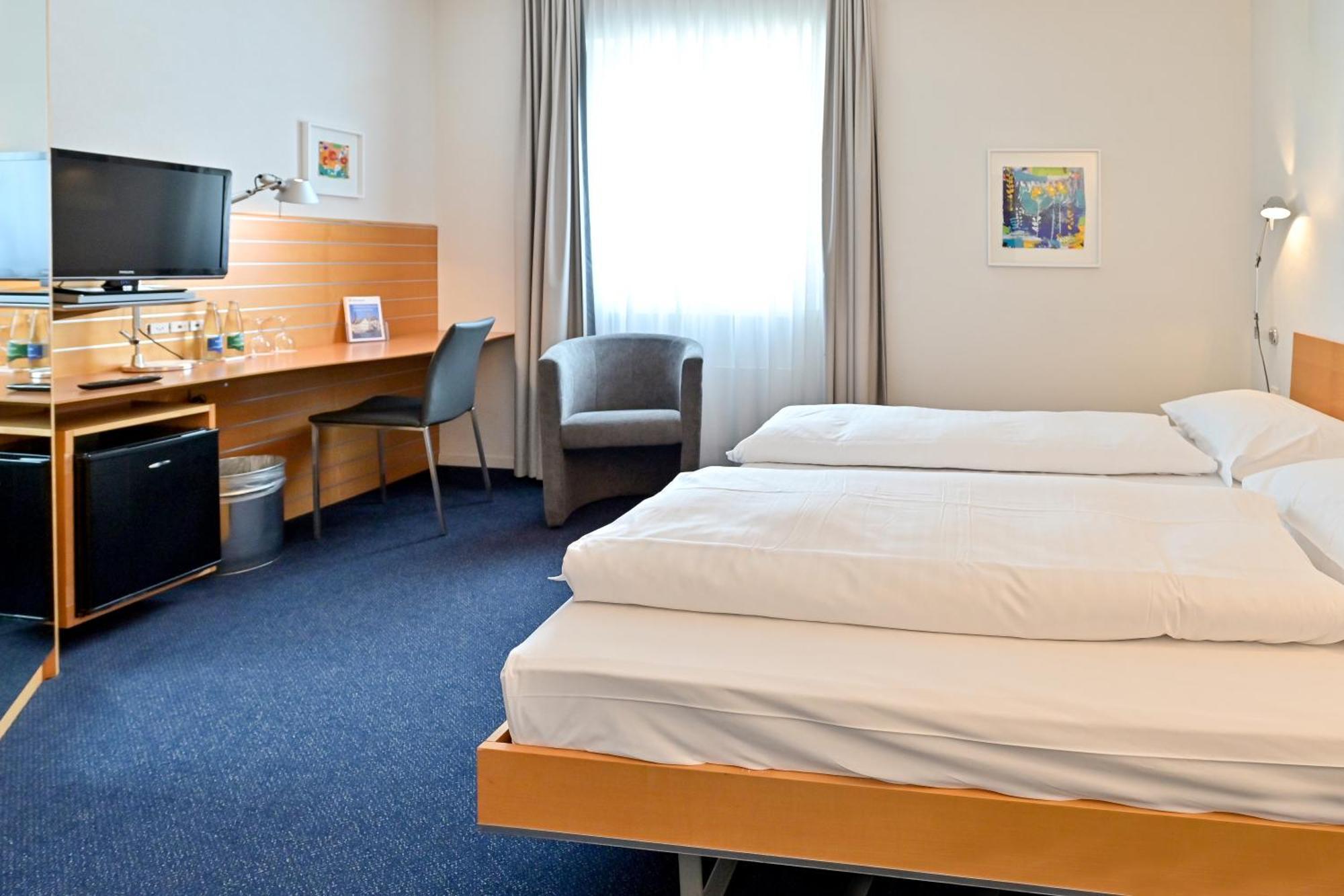 Hotel ツォフィンゲン エクステリア 写真